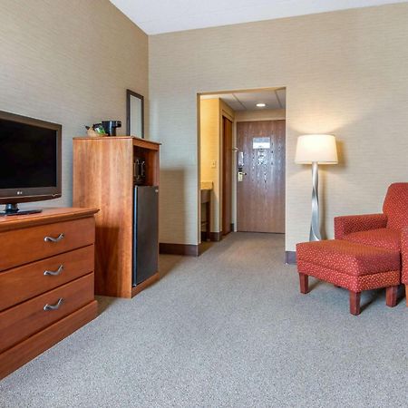 Quality Inn & Suites Мансфилд Экстерьер фото