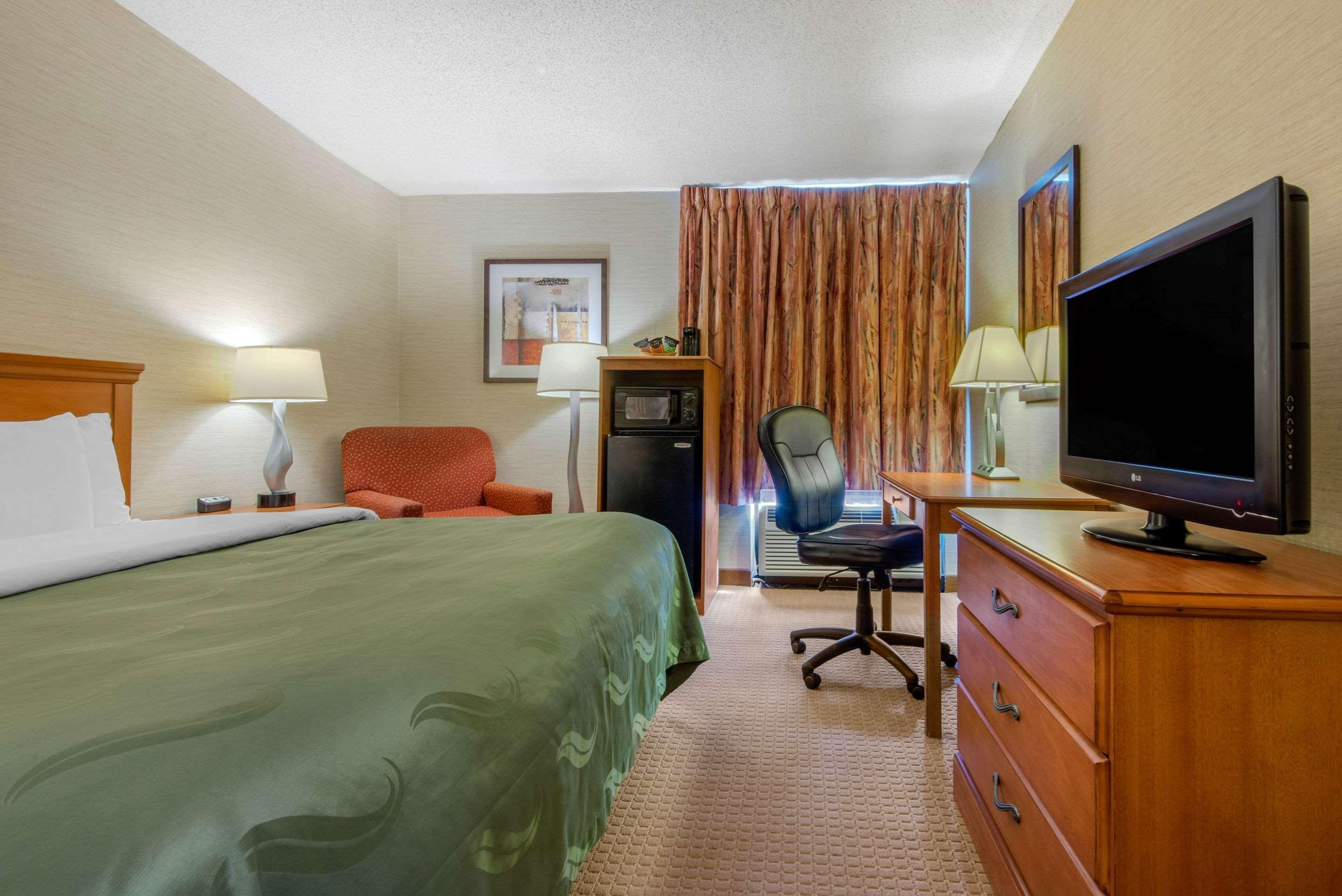 Quality Inn & Suites Мансфилд Экстерьер фото